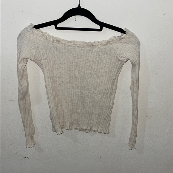 Cream Button-Up Ribbed Crop Top - Picture 2 of 3